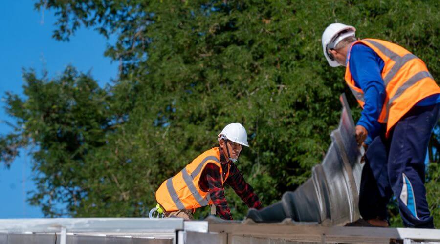 Expert top industrial roofings services in Cedar Grove, WV